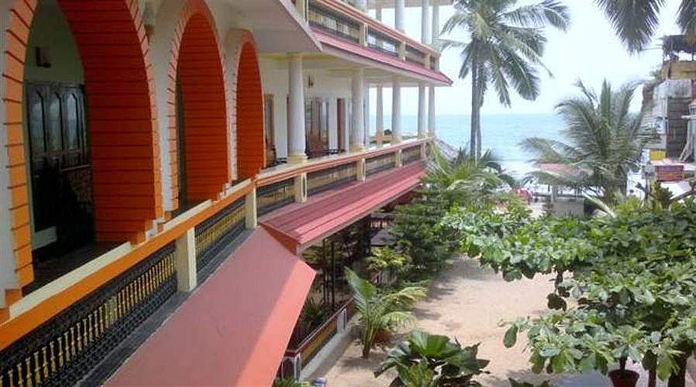 Hotel Sea View Palace - The Beach Hotel Kovalam Exterior foto